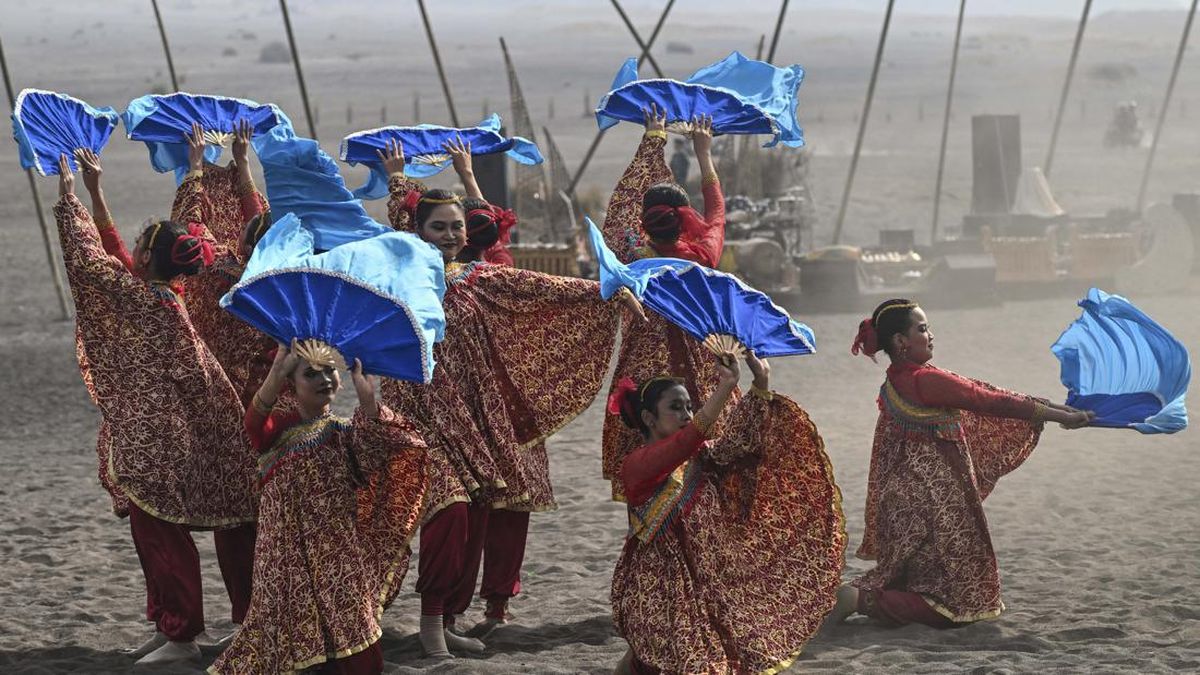 FOTO: Kemeriahan Eksotika Bromo 2024